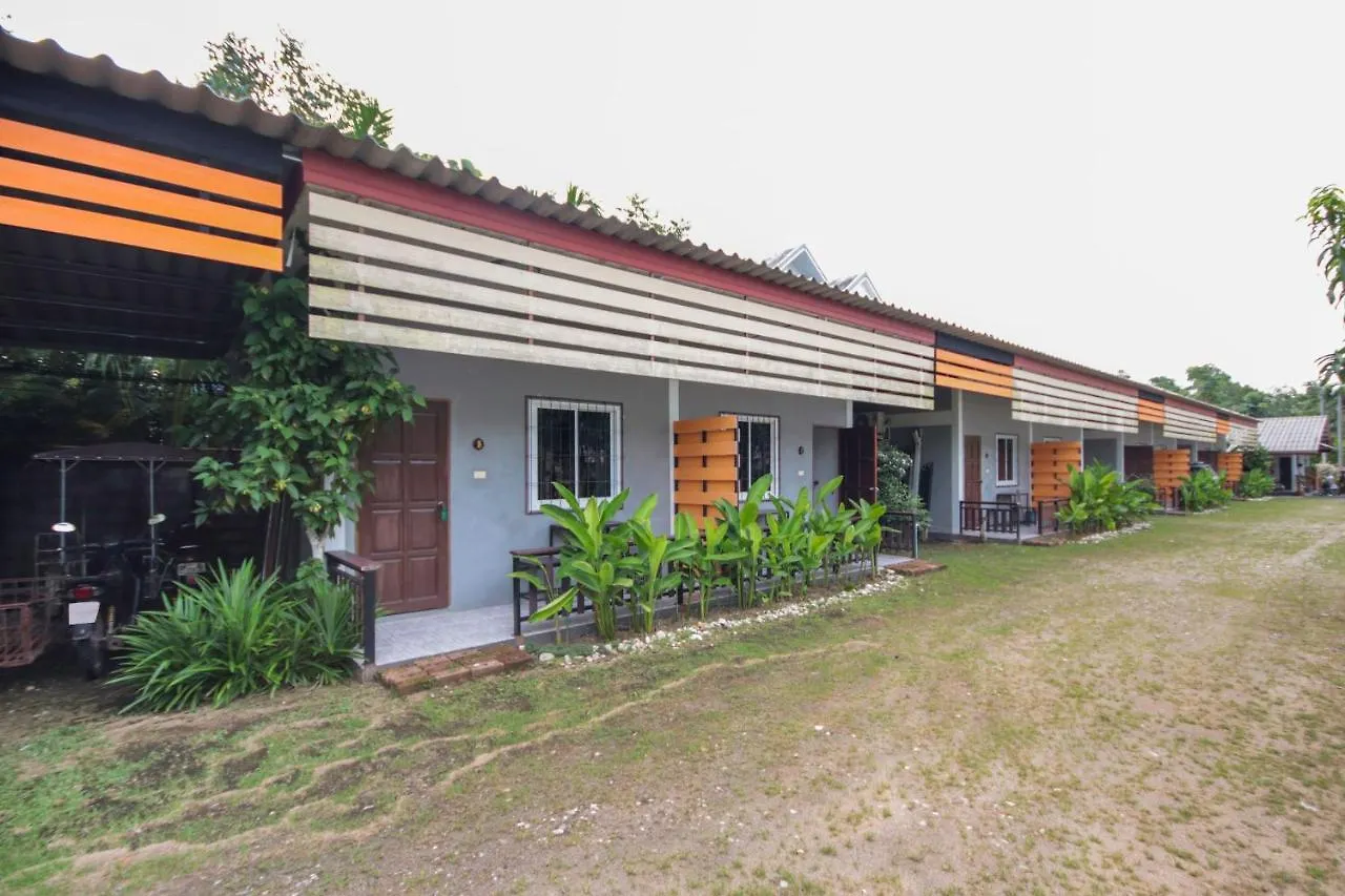 Oyo 75312 Banana Lodge Khao Lak 3*,  Thailandia